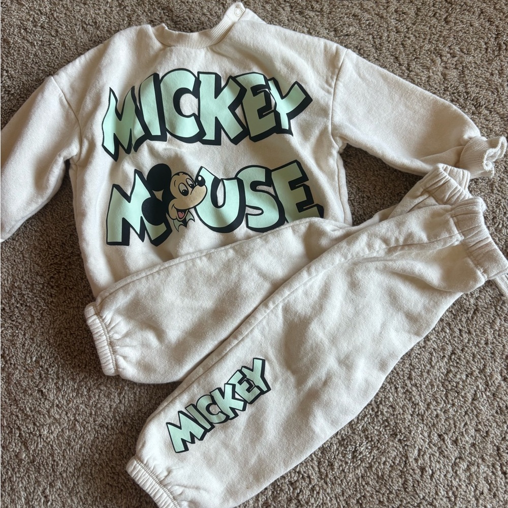 Mickey Mouse H&M sweat set